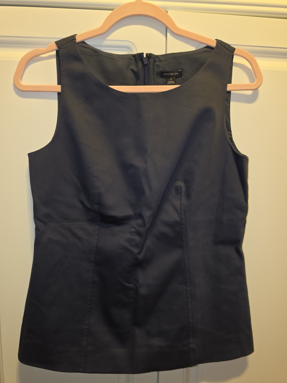 Ann Taylor Dark Grey Sleeveless Shell Top With Zipper Back